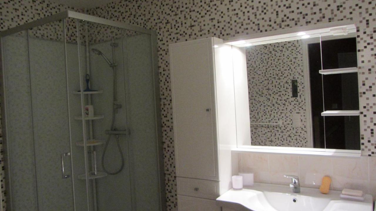 Bed and Breakfast Les Glycines Choloy Exterior foto